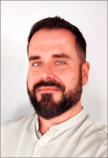 Héctor Lozano Jiménez, registered health psychologist and Director at Ocnos Psychology Clinic in Palmones